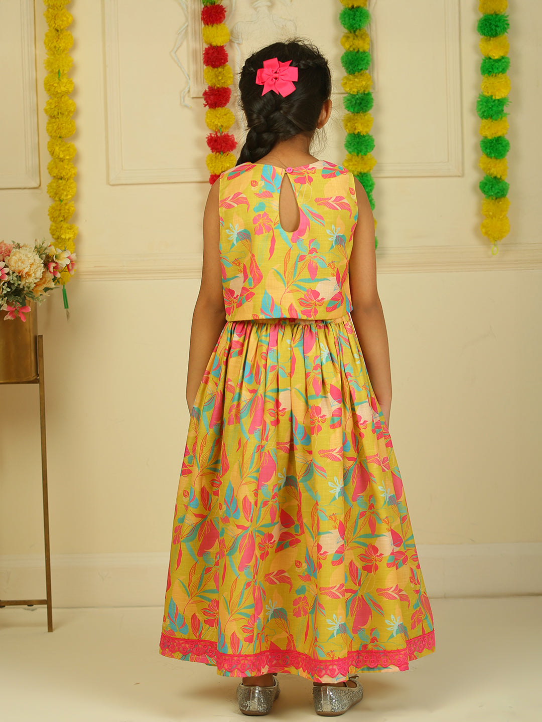 Girls Lehenga Choli in Linen Cotton