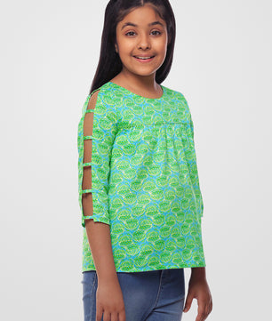 Girls Slit Sleeves Top