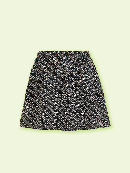 Girls Black and White Printed Striped Skirt