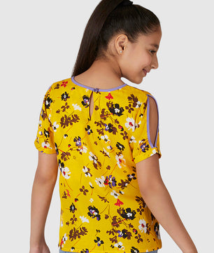 Girls Slit Sleeve Top