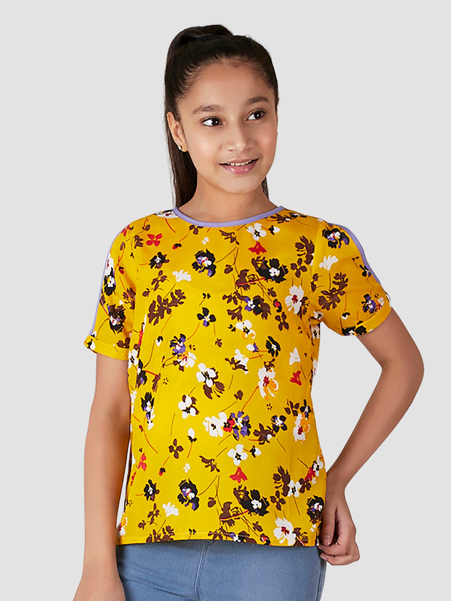 Girls Slit Sleeve Top
