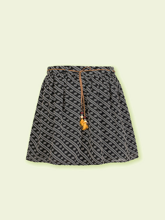 Girls Black and White Printed Striped Skirt