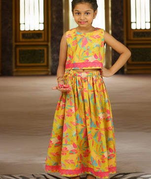 Girls Lehenga Choli in Linen Cotton